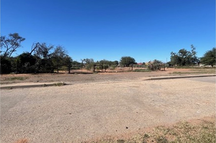 0 Bedroom Property for Sale in Steytlerville Eastern Cape